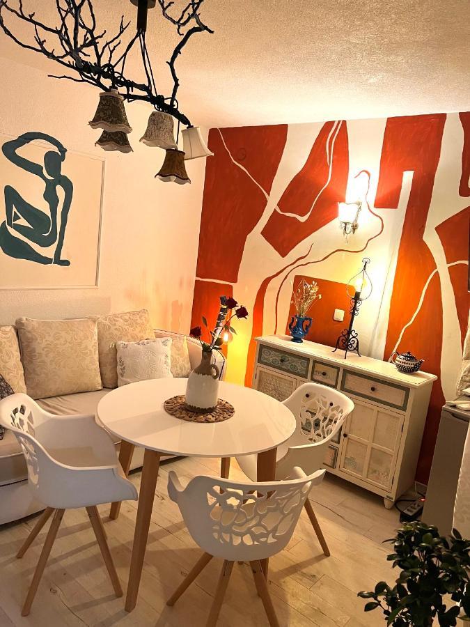 شقة By The Sea 2 Kaštela المظهر الخارجي الصورة